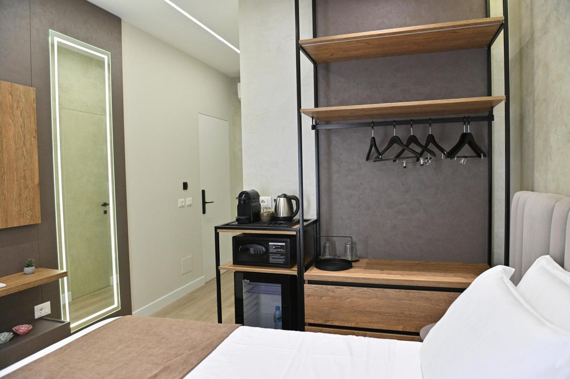 Galeria's Rooms, Tirana, Self Check-in *